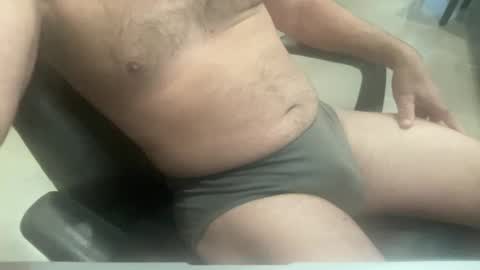 Snapshot of mjspel chatting on 12-13-24, 01:22 dirtymind online show from 12-13-24, 01:22