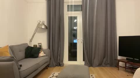 Snapshot of mkemp458 chatting on 04-07-26, 10:53 mkemp458 online show from 04-07-26, 10:53