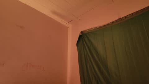 MoonLipson online show from 05-22-26, 02:40
