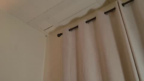 MoonLipson online show from 07-29-26, 04:32