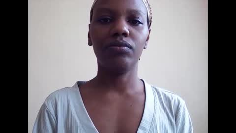 Snapshot of mlle_kali chatting on 10-08-25, 09:18 Mlle Kali online show from 10-08-25, 09:18
