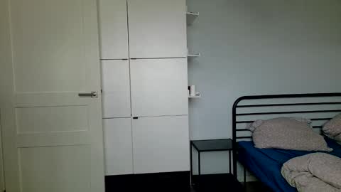 mmminnie online show from 10-28-25, 12:19