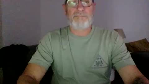 Snapshot of moamale chatting on 03-04-26, 05:13 moamale online show from 03-04-26, 05:13