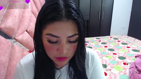 Catalina online show from 04-10-26, 04:50