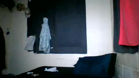 Snapshot of mobybigdick69 chatting on 05-26-26, 10:55 Moby online show from 05-26-26, 10:55