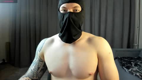 Snapshot of mobyvick chatting on 01-15-26, 05:38 Vick online show from 01-15-26, 05:38