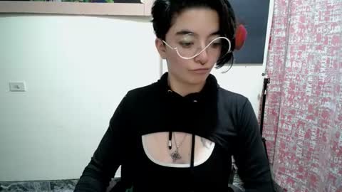 Snapshot of mocca_117 chatting on 06-24-26, 04:55 Sam online show from 06-24-26, 04:55