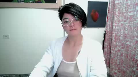 Snapshot of mocca_117 chatting on 06-25-26, 05:12 Sam online show from 06-25-26, 05:12