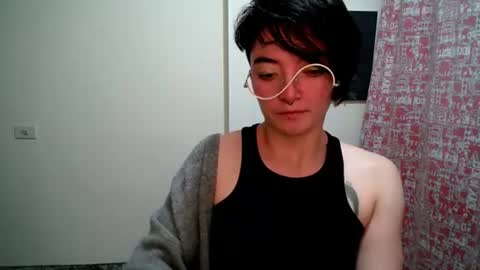 Snapshot of mocca_117 chatting on 06-26-26, 05:23 Sam online show from 06-26-26, 05:23