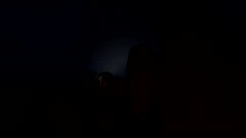 Snapshot of mocro453 chatting on 05-08-26, 10:37 mocro453 online show from 05-08-26, 10:37