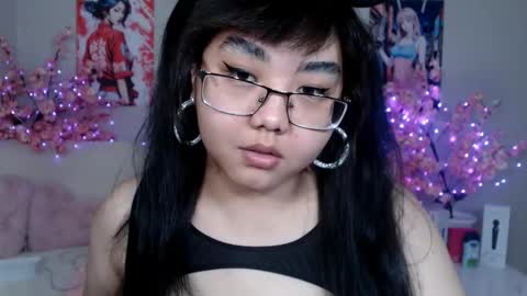 Molly online show from 04-10-26, 03:45