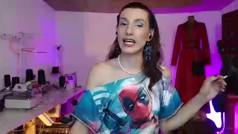 Snapshot of moira_hot chatting on 09-16-25, 05:14 moira_hot online show from 09-16-25, 05:14