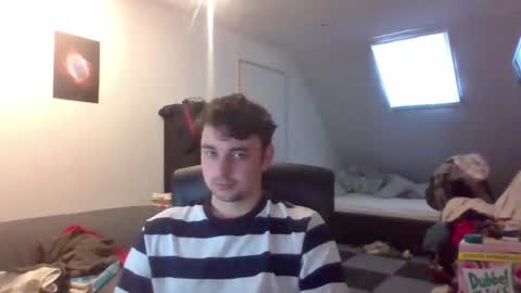 moistbreadstick online show from 06-15-26, 05:04