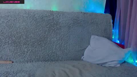 Snapshot of molly1sex chatting on 04-26-26, 04:43 Molly1sex online show from 04-26-26, 04:43