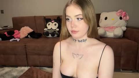 Molly dose online show from 03-10-26, 07:41