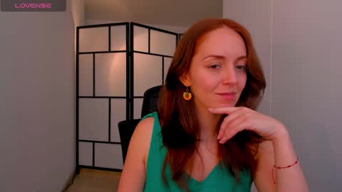   MOLLY   online show from 01-10-26, 07:59