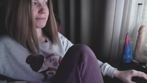 I have new photos come and see with love Molly online show from 03-04-25, 10:13