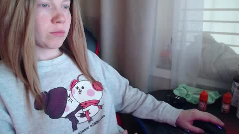 I have new photos come and see with love Molly online show from 11-03-25, 10:27