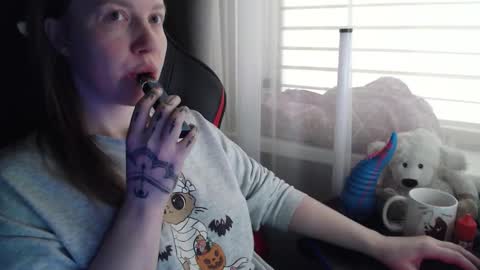 I have new photos come and see with love Molly online show from 02-09-26, 09:02