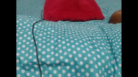 Snapshot of mollyandbra chatting on 03-11-25, 12:00 Molly And Brad online show from 03-11-25, 12:00