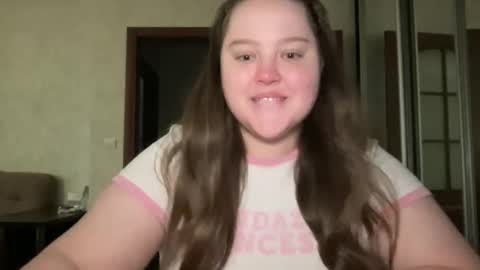 Alice online show from 09-24-25, 04:49