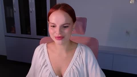 Snapshot of mollybossy chatting on 07-23-26, 01:08 Molly online show from 07-23-26, 01:08