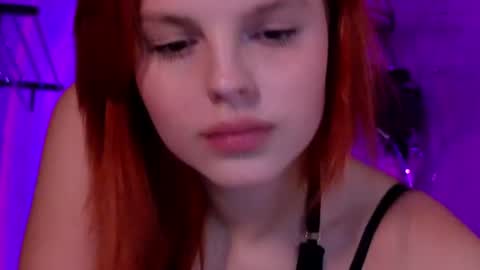 Snapshot of mollybossy chatting on 07-31-26, 03:55 Molly online show from 07-31-26, 03:55