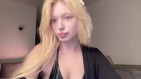 Goddess Katherine online show from 10-17-25, 06:32