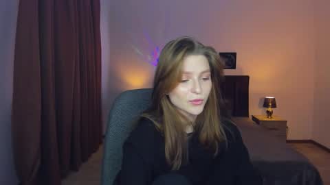 Snapshot of mollydangerous chatting on 12-21-24, 08:07 Taisha online show from 12-21-24, 08:07