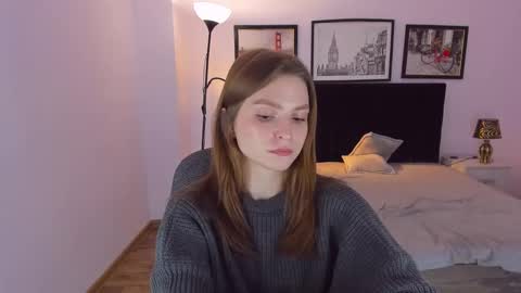 Snapshot of mollydangerous chatting on 01-28-25, 11:06 Taisha online show from 01-28-25, 11:06