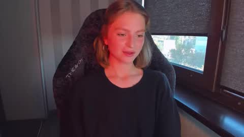 Taisha online show from 09-23-25, 05:54