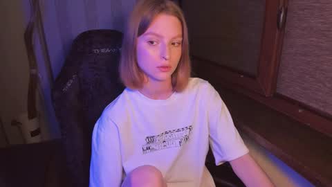 Taisha online show from 09-30-25, 03:39