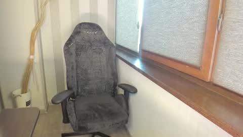 Snapshot of mollydangerous chatting on 10-08-25, 01:09 Taisha online show from 10-08-25, 01:09