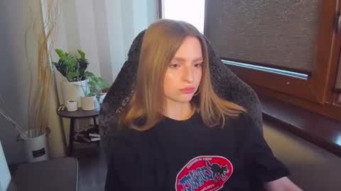 Taisha online show from 03-05-26, 01:51