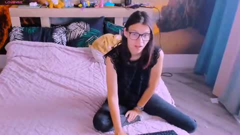  KIRA  online show from 07-02-26, 03:06