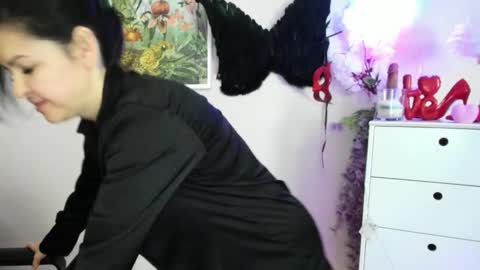 Molly online show from 03-10-26, 07:13