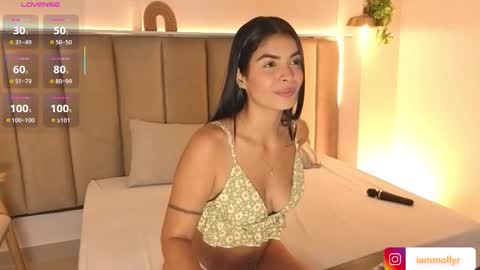 mollyrosse1 online show from 11-20-25, 06:07