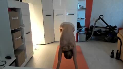 AngelMomm online show from 02-22-25, 06:28