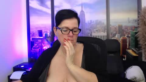 MollySun Nina Randmann online show from 01-20-25, 06:32