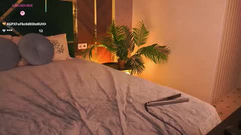 mollyymayy online show from 03-14-26, 04:23