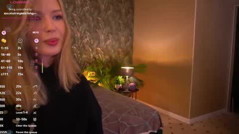 mollyymayy online show from 05-14-26, 01:45