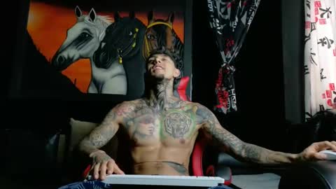 Molotov online show from 10-24-25, 02:35