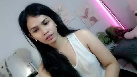 MOMIKHEM online show from 06-28-26, 06:41