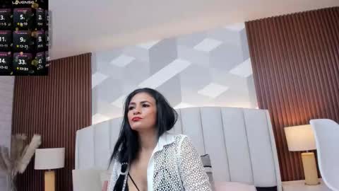 Letty Smith online show from 11-25-25, 10:59