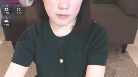 Momo online show from 04-13-26, 01:00