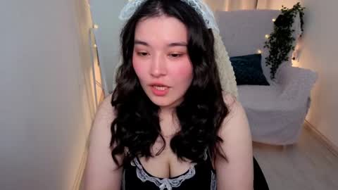 Momo online show from 05-31-26, 10:11