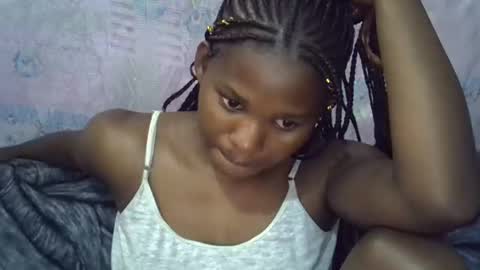 momsdoll online show from 04-03-26, 08:12