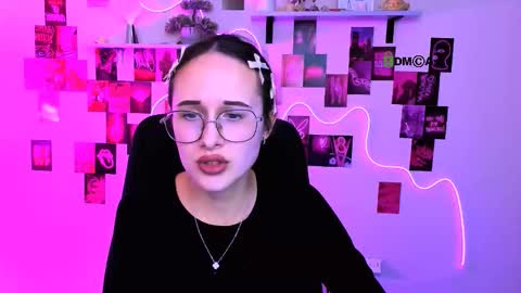 Mona  online show from 03-04-26, 08:26