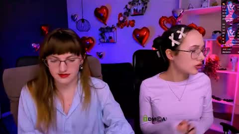 Mona  online show from 03-10-26, 08:03