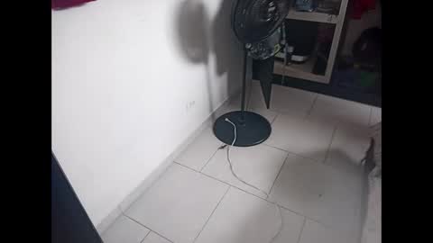 monaa_paloma online show from 05-19-26, 04:02